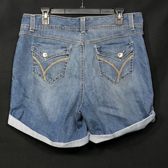 Nine West Jean Shorts Size 14/31 - Picture 2 of 6